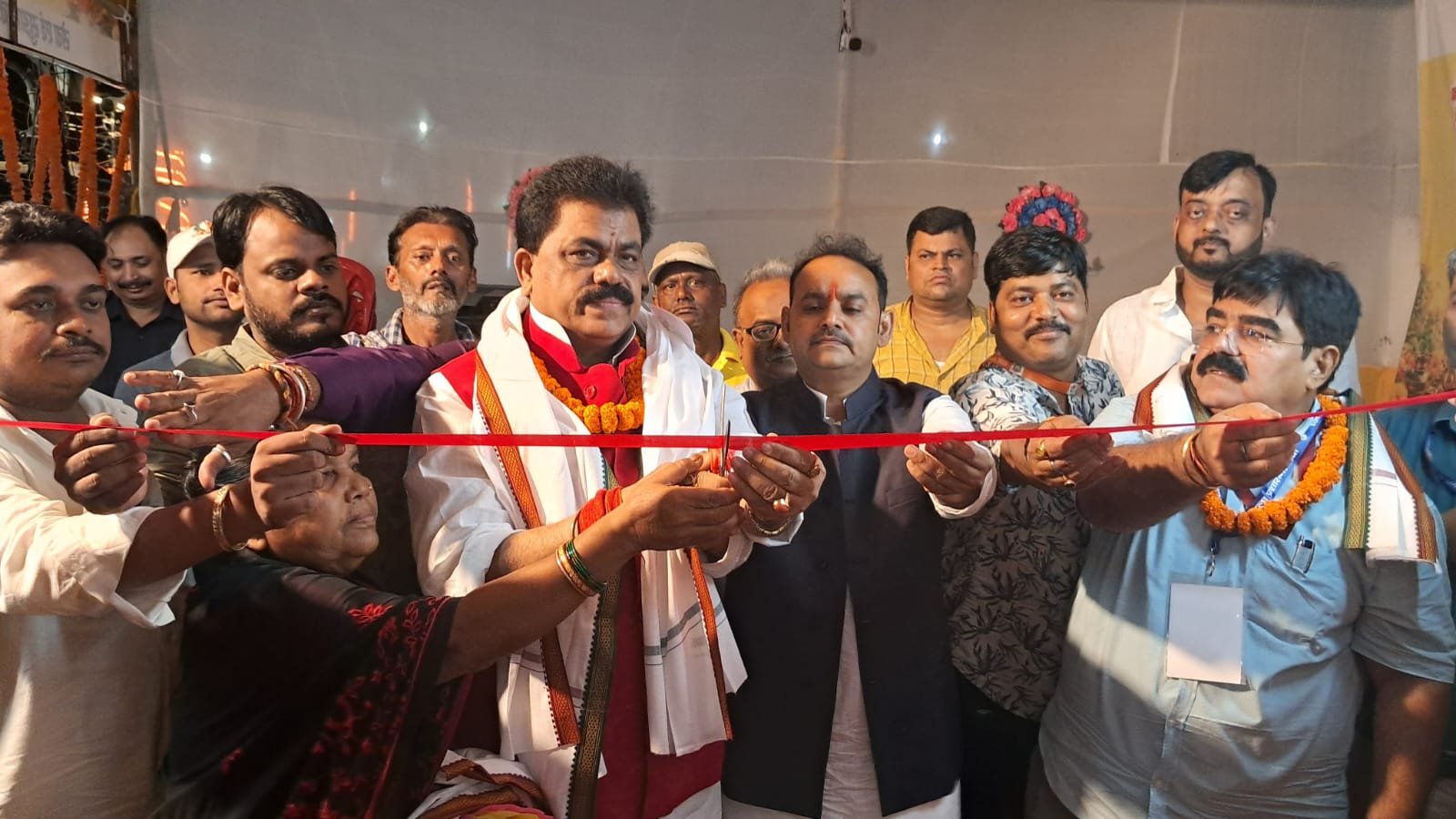 पितृपक्ष मेले में नगर निगम का 24×7 कंट्रोल रूम का मेयर-डिप्टी मेयर व नगर आयुक्त ने किया शुभारंभ, श्रद्धालुओं की सुविधा व शिकायत पर रहेगी सीधी नजर